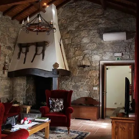 Retiro Da Avo Lidia - منزل ريفي *